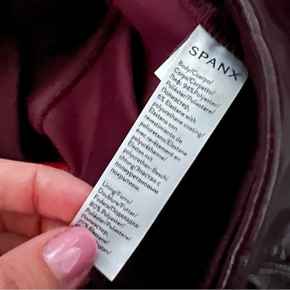 SPANX Faux Patent Leather Leggings Ruby size S - Picture 6 of 6